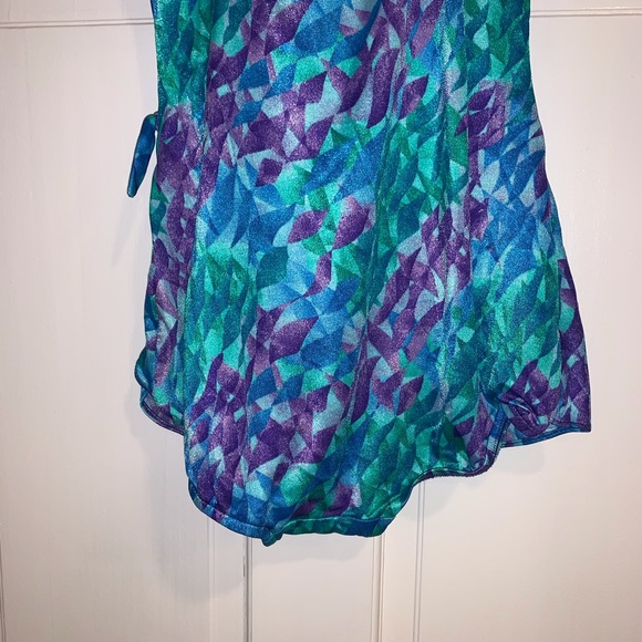 Vintage Colorful One Piece - Picture 8 of 11